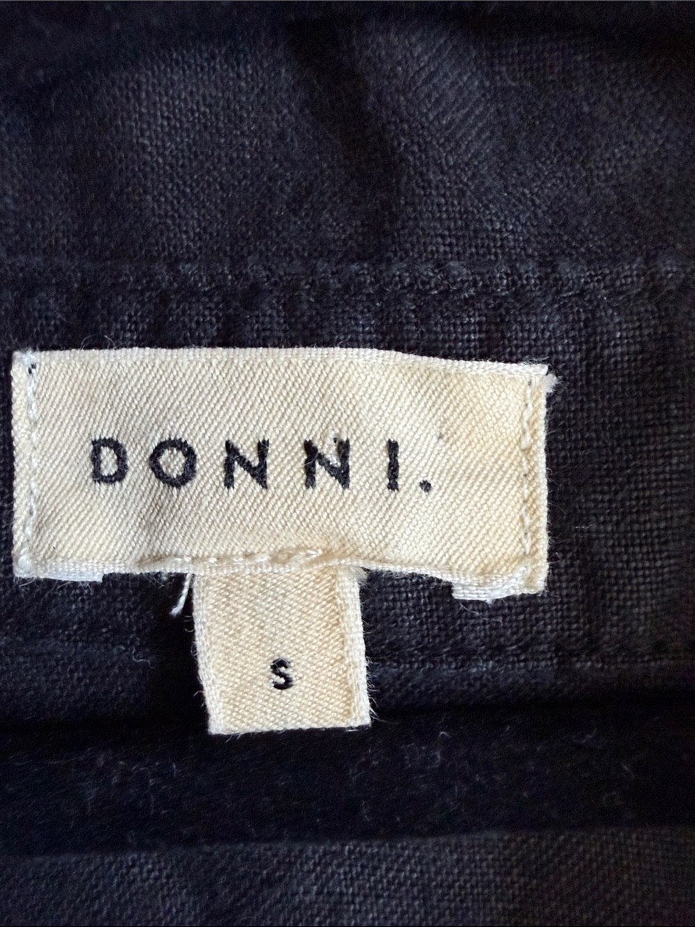 DONNI. The Linen Relaxed Shirt - Picture 5 of 13